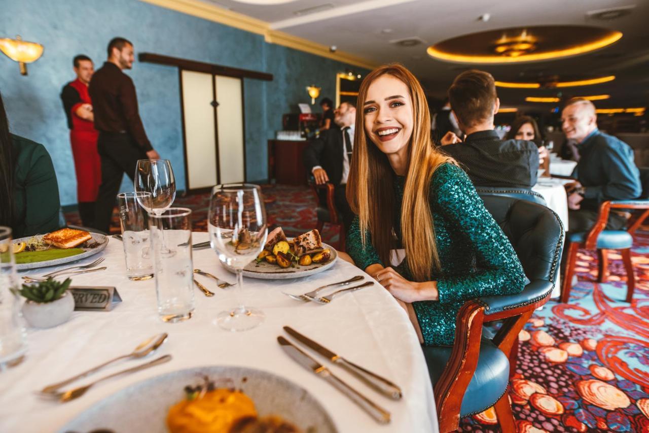 Imperial Casino Strazny Hotel Eksteriør bilde