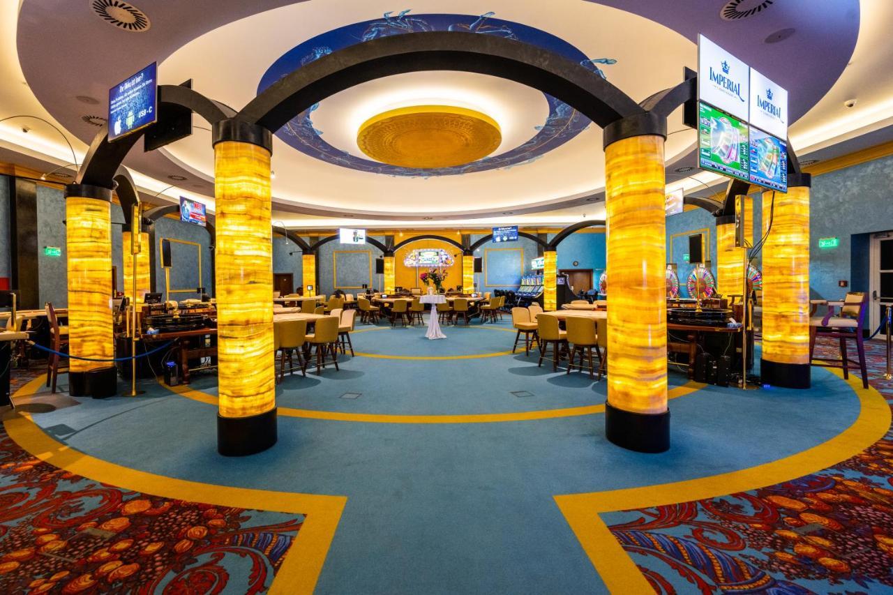 Imperial Casino Strazny Hotel Eksteriør bilde