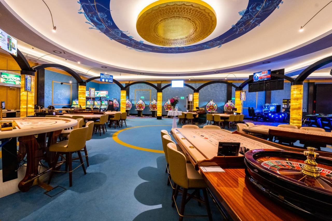 Imperial Casino Strazny Hotel Eksteriør bilde